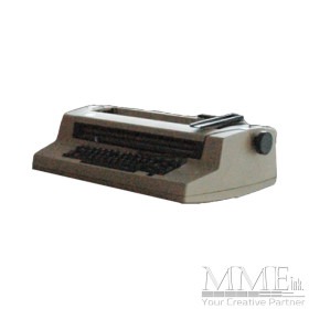Vintage Typewriter with Carriage Return
