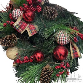 Wreath with Rustic Decor